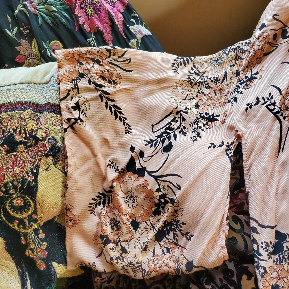 Arnhem Long Kimono Robe - Picture 6 of 6